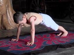 6 ਸਾਲ ਦੇ ਬੱਚੇ ਨੇ 2 ਘੰਟਿਆਂ 'ਚ ਮਾਰੇ 3 ਹਜ਼ਾਰ ਡੰਡ, ਇਨਾਮ 'ਚ ਮਿਲੇਗਾ ਘਰ