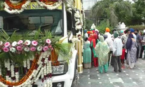 ਬਾਬੇ ਨਾਨਕ ਨਾਨਕ ਨੂੰ ਸਮਰਪਿਤ ਆਲਮੀ ਨਗਰ ਕੀਰਤਨ ਪੁੱਜਾ ਪੰਜਾਬ ਬਾਬੇ ਨਾਨਕ ਨਾਨਕ ਨੂੰ ਸਮਰਪਿਤ ਆਲਮੀ ਨਗਰ ਕੀਰਤਨ ਪੁੱਜਾ ਪੰਜਾਬ