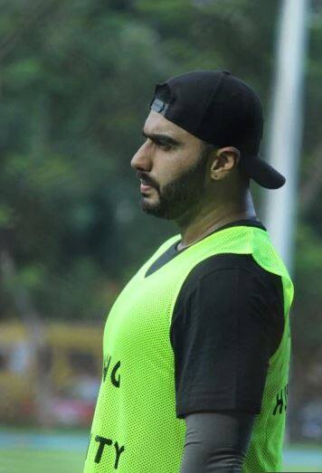 ਰਣਬੀਰ ਕਪੂਰ ਫਿੱਟਨੈੱਸ ਦਾ ਕਾਫੀ ਖਿਆਲ ਰੱਖਦੇ ਹਨ। ਉਹ ਖੇਡ ਰਾਹੀਂ ਫਿੱਟਨੈੱਸ ਬਰਕਰਾਰ ਰੱਖਦੇ ਹਨ।
