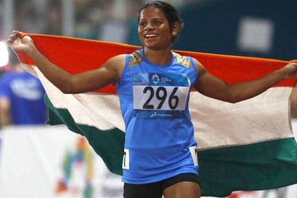 ਦੁਤੀ ਮੁਤਾਬਕ 11.32 ਸੈਕਿੰਡ ਵਿੱਚ 100 ਮੀਟਰ ਰੇਸ ਜਿੱਤਣ ਵਰਗੀ ਇਤਿਹਾਸਕ ਸਫ਼ਲਤਾ ਕ੍ਰਿਕੇਟ ਵਰਲਡ ਕੱਪ ਦੇ ਰੌਲੇ ਵਿੱਚ ਦੱਬੀ ਗਈ। ਉਸ ਨੇ ਕਿਹਾ ਕਿ ਉਹ ਇਸ ਟੂਰਨਾਮੈਂਟ ਵਿੱਚ ਗੋਲਡ ਮੈਡਲ ਜਿੱਤਣ ਵਾਲੀ ਭਾਰਤ ਦੀ ਇਕਲੌਤੀ ਲੜਕੀ ਹੈ।