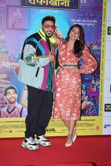 ‘ਖਾਨਦਾਨੀ ਸ਼ਫ਼ਾਖਾਨਾ’ ਲੌਂਚ ਕਰਨ ਆਏ ਬਾਦਸ਼ਾਹ ਦਾ ਸਵੈਗ, ਸੋਨਾਕਸ਼ੀ ਦਾ ਕੂਲ ਅੰਦਾਜ਼ ਆਇਆ ਨਜ਼ਰ