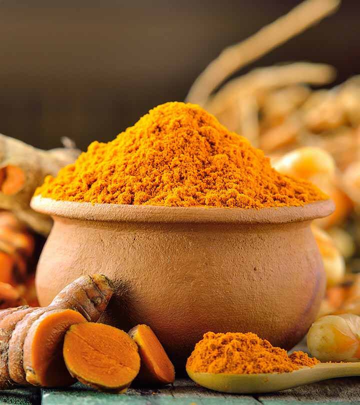 ਜਾਮਣ ਖਾਣ ਬਾਅਦ ਹਲਦੀ ਨਾਲ ਬਣੀ ਕਿਸੇ ਵੀ ਚੀਜ਼ ਦਾ ਸੇਵਨ ਨਾ ਕਰੋ। ਜੇ ਅਜਿਹਾ ਕੀਤਾ ਤਾਂ ਇਸ ਨਾਲ ਸਰੀਰ ਵਿੱਚ ਰਿਐਕਸ਼ਨ ਹੋਣ ਲੱਗਦਾ ਹੈ। ਇਸ ਨਾਲ ਸਿਹਤ ਖਰਾਬ ਹੋ ਸਕਦੀ ਹੈ। 