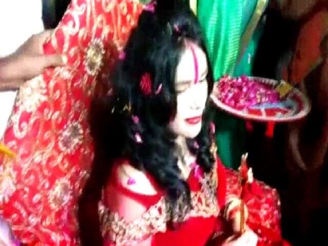 radhe-maa-supporters-thrash-journalist-fir-registered-in-panipat ਸਵਾਲ ਪੁੱਛਣ 'ਤੇ ਭੜਕੀ ਰਾਧੇ ਮਾਂ ਨੇ ਪੱਤਰਕਾਰ ਨਾਲ ਕੀਤੀ ਬਦਸਲੂਕੀ, FIR ਦਰਜ