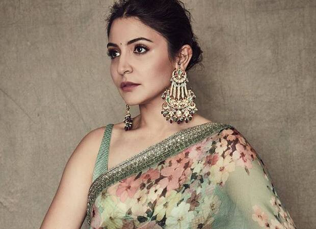 ਹਾਲ ਹੀ ‘ਚ ਇੱਕ ਮੈਗਜ਼ੀਨ ਨੇ ਅਨੁਸ਼ਕਾ ਨਾਲ ਗੱਲ ਕੀਤੀ। ਇਸ ਦੌਰਾਨ ਅਨੁਸ਼ਕਾ ਨੇ ਕਿਹਾ, ‘ਜਦੋਂ ਵੀ ਕਿਸੇ ਐਕਟਰਸ ਦਾ ਵਿਆਹ ਹੁੰਦਾ ਹੈ ਤਾਂ ਉਸ ਤੋਂ ਬਾਅਦ ਲੋਕ ਉਸ ਦੇ ਗਰਭਵਤੀ ਹੋਣ ਬਾਰੇ ਹੀ ਗੱਲ ਕਰਨ ਲੱਗ ਜਾਂਦੇ ਹਨ।”