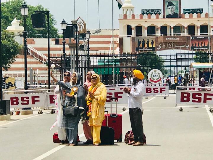 ਇਸ ਤੋਂ ਪਹਿਲਾਂ ਨਗਰ ਕੀਰਤਨ ਦੀਆਂ ਅਗਾਊਂ ਤਿਆਰੀਆਂ ਲਈ ਸ਼੍ਰੋਮਣੀ ਕਮੇਟੀ ਦਾ ਚਾਰ ਮੈਂਬਰੀ ਵਫ਼ਦ ਪਹਿਲਾਂ ਹੀ ਪਾਕਿਸਤਾਨ ਜਾ ਚੁੱਕਾ ਹੈ।