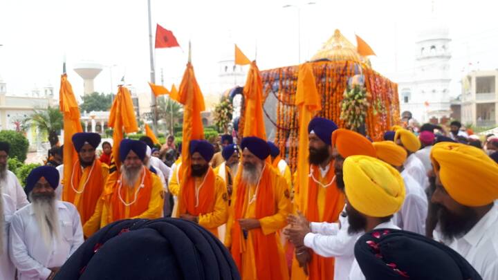 ਨਗਰ ਕੀਰਤਨ ਸ਼੍ਰੀ ਗੁਰੂ ਨਾਨਕ ਦੇਵ ਜੀ ਦੇ ਜਨਮ ਅਸਥਾਨ ਨਨਕਾਣਾ ਸਾਹਿਬ ਤੋਂ ਸ਼ੁਰੂ ਹੋ ਕੇ ਸੁਲਤਾਨਪੁਰ ਲੋਧੀ ਵਿਖੇ ਸਮਾਪਤ ਹੋਏਗਾ।