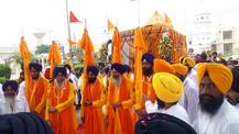 ਨਨਕਾਣਾ ਸਾਹਿਬ ਤੋਂ ਸਜਾਇਆ ਨਗਰ ਕੀਰਤਨ, ਦਰਸ਼ਨਾਂ ਲਈ ਖਾਲਸਾਈ ਰੰਗ \'ਚ ਰੰਗਿਆ ਅਟਾਰੀ ਬਾਰਡਰ