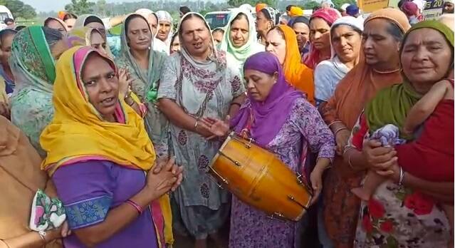 ਵੇਖੋ ਤਸਵੀਰਾਂ। 