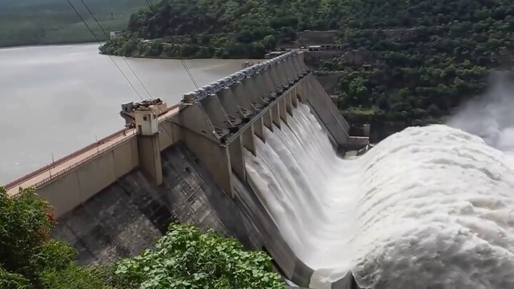 flood in punjab ਪੰਜਾਬ 'ਤੇ ਫਿਰ ਹੜ੍ਹਾਂ ਦਾ ਖਤਰਾ, ਫਲੱਡ ਕੰਟਰੋਲ ਰੂਮ ਕਾਇਮ, ਐਮਰਜੈਂਸੀ ਨੰਬਰ ਜਾਰੀ