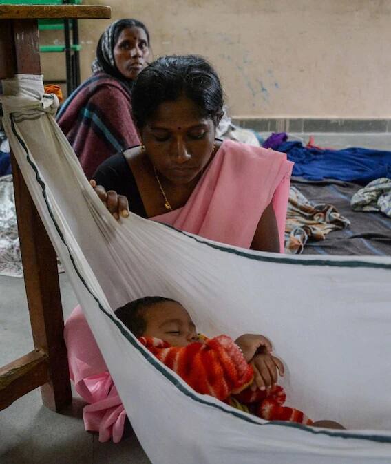 ਕੇਰਲ ਵਿੱਚ ਇੱਕ ਲੱਖ ਤੋਂ ਵੱਧ ਲੋਕਾਂ ਨੇ ਰਾਹਤ ਕੈਂਪਾਂ ਵਿੱਚ ਪਨਾਹ ਲਈ ਹੋਈ ਹੈ। 8 ਅਗਸਤ ਤੋਂ ਹੁਣ ਤਕ ਮੀਂਹ ਨਾਲ ਜੁੜੀਆਂ ਘਟਨਾਵਾਂ ਵਿੱਚ ਕੋਜ਼ੀਕੋਡ ਤੇ ਮਲਾਪੁੱਰਮ ਜ਼ਿਲ੍ਹਿਆਂ ਵਿੱਚ 20 ਤੇ ਵਾਇਨਾਡ ਵਿੱਚ 9 ਵਿਅਕਤੀ ਆਪਣੀ ਜਾਨ ਗਵਾ ਚੁੱਕੇ ਹਨ।