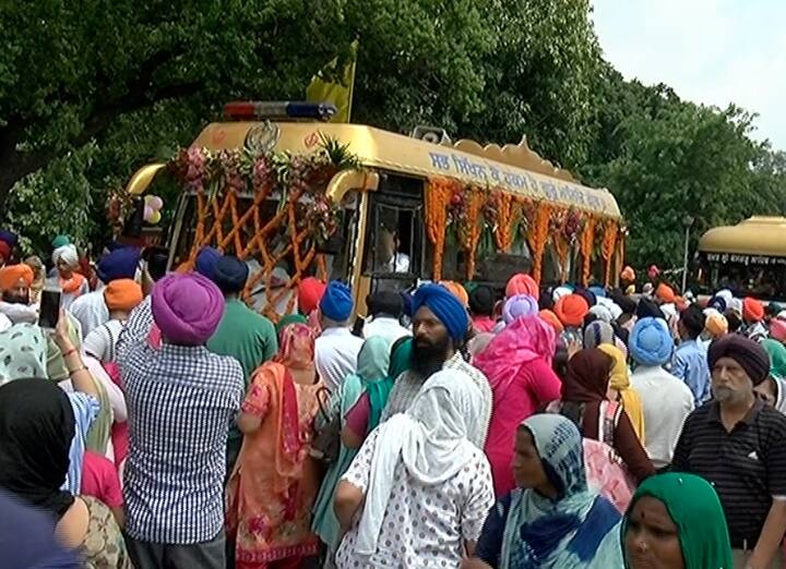 ਗੁਰੂ ਨਾਨਕ ਦੇਵ ਜੀ ਦੇ 550ਵੇਂ ਪ੍ਰਕਾਸ਼ ਪੁਰਬ ਨੂੰ ਸਮਰਪਿਤ ਪ੍ਰਕਾਸ਼ ਅਸਥਾਨ ਗੁਰਦੁਆਰਾ ਸ੍ਰੀ ਨਨਕਾਣਾ ਸਾਹਿਬ ਪਾਕਿਸਤਾਨ ਤੋਂ ਪਹਿਲੀ ਅਗਸਤ ਨੂੰ ਆਰੰਭ ਹੋਇਆ ਅੰਤਰਰਾਸ਼ਟਰੀ ਨਗਰ ਕੀਰਤਨ ਅੱਜ ਮੁਹਾਲੀ ਪਹੁੰਚਿਆ। ਇੱਥੇ ਗੁਰਦੁਆਰਾ ਅੰਬ ਸਾਹਿਬ ਵਿਖੇ ਪਾਲਕੀ ਦਾ ਬਦਲਾਅ ਕੀਤਾ ਗਿਆ। 