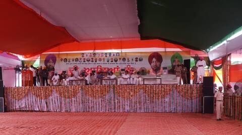 ਕਾਂਗਰਸ ਵੱਲੋਂ ਸੁਖਬੀਰ-ਮਜੀਠੀਆ ਨੂੰ ਸਲਾਖਾਂ ਪਿੱਛੇ ਸੁੱਟਣ ਦਾ ਐਲਾਨ! ਕਾਂਗਰਸ ਵੱਲੋਂ ਸੁਖਬੀਰ-ਮਜੀਠੀਆ ਨੂੰ ਸਲਾਖਾਂ ਪਿੱਛੇ ਸੁੱਟਣ ਦਾ ਐਲਾਨ!