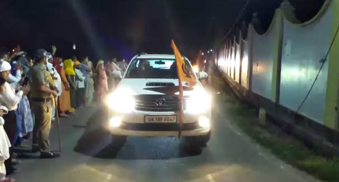 Nagar Kirtan entered late night Kumaon in Uttarakhand ਕੌਮਾਂਤਰੀ ਨਗਰ ਕੀਰਤਨ ਦੇਰ ਰਾਤ ਉੱਤਰਾਖੰਡ ਪਹੁੰਚਿਆ, ਸੰਗਤਾਂ ਨੇ ਕੀਤਾ ਭਰਵਾਂ ਸਵਾਗਤ