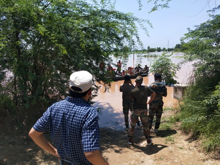 ਦੱਸ ਦੇਈਏ ਪੰਜਾਬ ਵਿੱਚ ਅਜੇ ਹੋਰ ਹੜ੍ਹ ਆਉਣਗੇ ਕਿਉਂਕਿ ਭਾਖੜਾ ਬਿਆਸ ਮੈਨੇਜਮੈਂਟ ਬੋਰਡ (BBMB) ਵੱਲੋਂ ਭਾਖੜਾ ਡੈਮ ਵਿੱਚੋਂ 19,000 ਕਿਊਸਿਕ ਪਾਣੀ ਹੋਰ ਛੱਡਿਆ ਜਾਏਗਾ। 