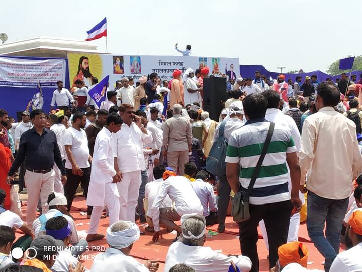 ਮੰਤਰੀ ਚਰਨਜੀਤ ਚੰਨੀ ਨੇ ਕਿਹਾ ਕਿ ਸਾਨੂੰ ਮੁੱਖ ਮੰਤਰੀ ਨੇ ਇੱਥੇ ਭੇਜਿਆ ਹੈ ਤੇ ਪੰਜਾਬ ਸਰਕਾਰ ਦਾ ਰਵੀਦਾਸ ਸਮਾਜ ਨੂੰ ਪੂਰਾ ਸਮਰਥਨ ਹੈ।