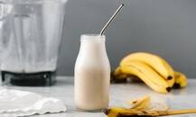 ਦੁੱਧ ਤੇ ਕੇਲਾ ਇਕੱਠੇ ਖਾਣ ਵਾਲੇ ਹੋ ਜਾਣ ਸਾਵਧਾਨ! ਬਣ ਸਕਦਾ ਜ਼ਹਿਰ