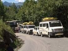 ਹਿਮਾਚਲ \'ਚ ਹੜ੍ਹ ਦੀ ਤਬਾਹੀ ਦਾ ਮੰਜ਼ਰ, ਮਨਾਲੀ ਤੋਂ ਰੋਹਤਾਂਗ ਦਰ੍ਹੇ ਤੱਕ ਨੈਸ਼ਨਲ ਹਾਈਵੇ ਤਹਿਸ-ਨਹਿਸ