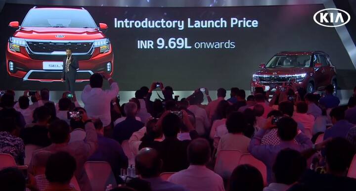 ਕੰਪਨੀ ਨੇ ਭਾਰਤੀ ਬਾਜ਼ਾਰ ਦੇ ਹਿਸਾਬ ਨਾਲ Seltos ਦੀ ਕੀਮਤ ਨੂੰ ਕਾਫੀ ਆਕਰਸ਼ਕ ਰੱਖਿਆ ਹੈ। ਇਸ ਦੀ ਸ਼ੁਰੂਆਤੀ ਕੀਮਤ 9.69 ਲੱਖ ਤੋਂ ਸ਼ੁਰੂ ਹੋ ਕੇ 15.99 ਲੱਖ ਰੁਪਏ ਤਕ ਜਾਵੇਗੀ। Kia Seltos ਆਪਣੇ ਮੁੱਖ ਮੁਕਾਬਲੇਬਾਜ਼ਾਂ Hyundai Creta, Tata Harrier, MG Hector, Nissan Kicks, Renault Capture ਤੇ Mahindra XUV 500 ਨੂੰ ਸਖ਼ਤ ਟੱਕਰ ਦੇਵੇਗੀ। 