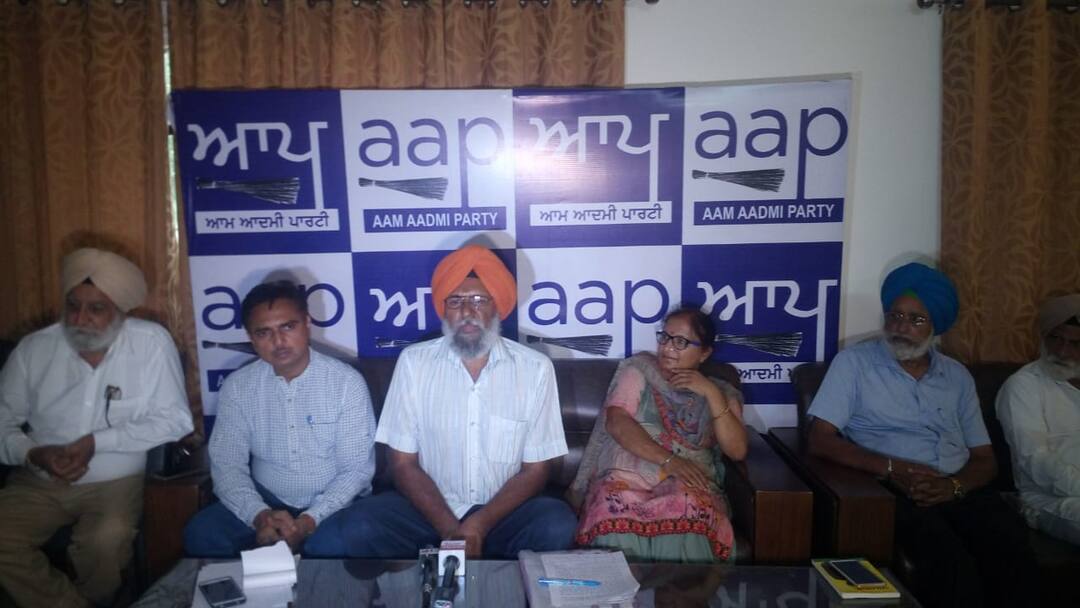 aap says statement made by Subramanium Swami regarding the Kartarpur corridor is absurd ਲੋਕ ਹਿੱਤਾਂ ਵਿਰੁੱਧ ਕੰਮ ਕਰ ਰਹੀਆਂ ਕੇਂਦਰ ਤੇ ਸੂਬਾ ਸਰਕਾਰਾਂ: ਆਪ