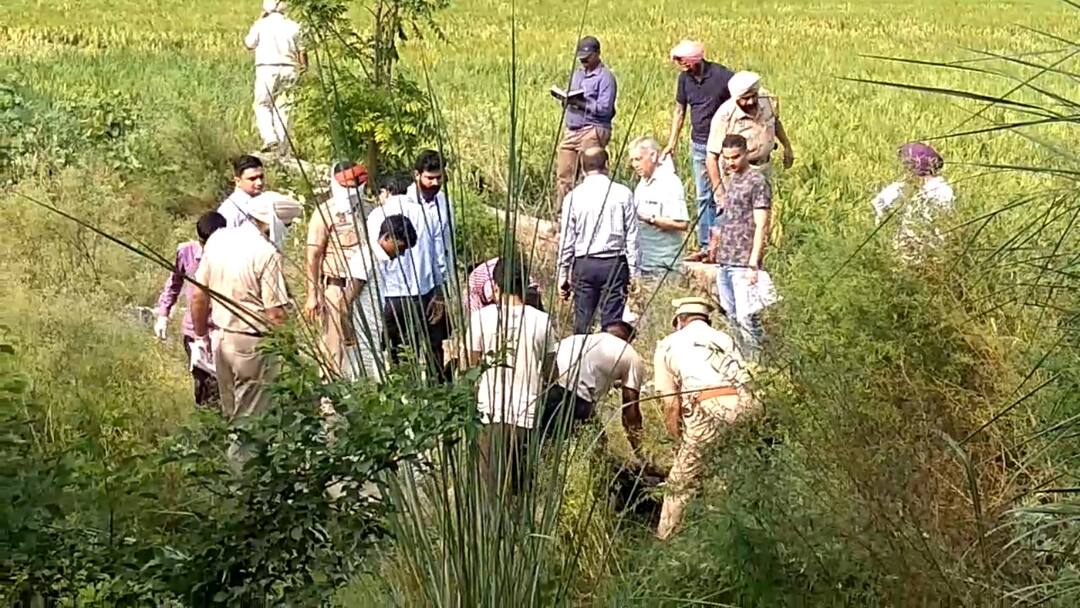 ਤਰਨ ਤਾਰਨ 'ਚ ਹੋਏ ਧਮਾਕੇ ਦੇ ਕੈਪਟਨ ਨੇ ਅੱਤਵਾਦ ਨਾਲ ਜੋੜੇ ਤਾਰ tarn taran blast captain connects this blast with terror activities ਤਰਨ ਤਾਰਨ 'ਚ ਹੋਏ ਧਮਾਕੇ ਦੇ ਕੈਪਟਨ ਨੇ ਅੱਤਵਾਦ ਨਾਲ ਜੋੜੇ ਤਾਰ