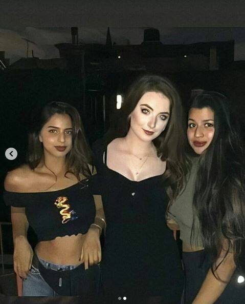 ਸੋਸ਼ਲ ਮੀਡੀਆ ‘ਤੇ ਸੁਹਾਨਾ ਖ਼ਾਨ ਦੀਆਂ ਤਸਵੀਰਾਂ ਖੂਬ ਪਸੰਦ ਕੀਤੀਆਂ ਜਾ ਰਹੀਆਂ ਹਨ।