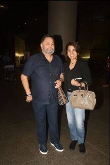 ਕੈਂਸਰ \'ਤੇ ਜਿੱਤ ਪਾ ਵਤਨ ਪਰਤੇ ਰਿਸ਼ੀ ਕਪੂਰ, ਵੇਖੋ ਏਅਰਪੋਰਟ ਦੀਆਂ ਤਸਵੀਰਾਂ