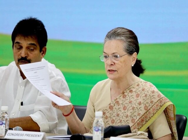 Sonia Ghandhi chairs CWC meet, Congress internal elections likely in May ਕਾਂਗਰਸ ਨੂੰ ਮਈ 'ਚ ਮਿਲ ਸਕਦਾ ਨਵਾਂ ਪ੍ਰਧਾਨ, CWC ਦੀ ਬੈਠਕ 'ਚ ਚਰਚਾ