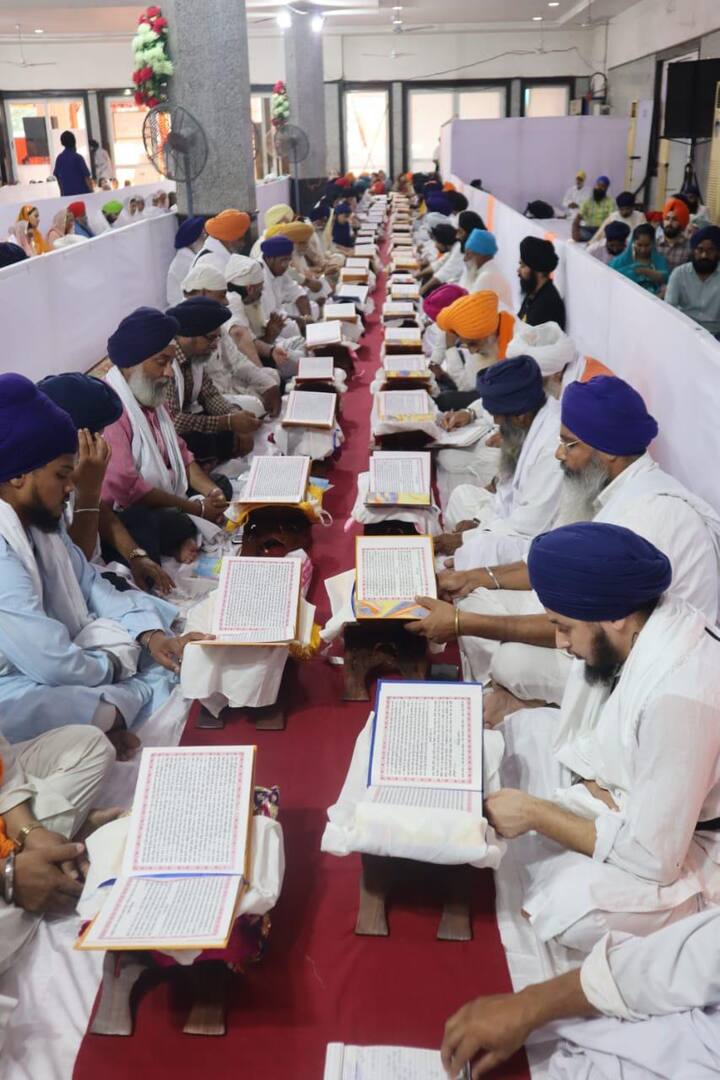 ਦਿੱਲੀ ਕਮੇਟੀ ਦੇ ਜਨਰਲ ਸਕੱਤਰ ਹਰਮੀਤ ਸਿੰਘ ਕਾਲਕਾ ਨੇ ਕਿਹਾ ਕਿ ਇਬਾਦਤ ਤੋਂ ਬਿਨਾ ਸ਼ਹਾਦਤ ਨਹੀਂ ਦਿੱਤੀ ਜਾ ਸਕਦੀ ਤੇ ਇਬਾਦਤ ਸ਼ੁੱਧ ਪਾਠ ਬੋਧ ਬਿਨਾਂ ਸੰਭਵ ਨਹੀਂ।