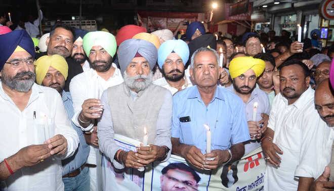 protest against cattle menace in punjab ਆਵਾਰਾ ਪਸ਼ੂਆਂ ਖਿਲਾਫ ਇੱਕਜੁਟ ਹੋਈਆਂ ਸਾਰੀਆਂ ਸਿਆਸੀ ਧਿਰਾਂ