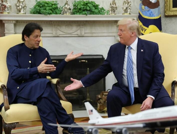 donald-trump-to-meet-pakistan-pm-imran-khan-after-howdy-modi-event ਮੋਦੀ ਦੇ ਪ੍ਰੋਗਰਾਮ 'ਚ ਸ਼ਾਮਲ ਹੋਣ ਮਗਰੋਂ ਟਰੰਪ ਇਮਰਾਨ ਖ਼ਾਨ ਨਾਲ ਕਰਨਗੇ ਮੁਲਾਕਾਤ