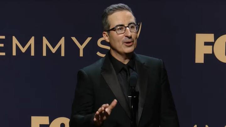 ਬੈਸਟ ਰਾਈਟਰ ਵੈਰਾਈਟੀ ਸੀਰੀਜ਼: ‘ਲਾਸਟ ਵੀਕ ਟੁਨਾਇਟ ਵਿਥ ਜਾਨ ਓਲਿਵਰ