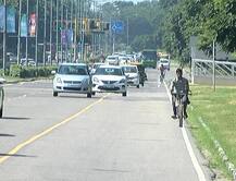 ਕਾਰ ਫਰੀ ਡੇਅ \'ਤੇ ਵੀ ਸੜਕਾਂ \'ਤੇ ਜਾਮ, ਅਫਸਰ ਵੀ ਕਾਰਾਂ \'ਤੇ ਪਹੁੰਚੇ