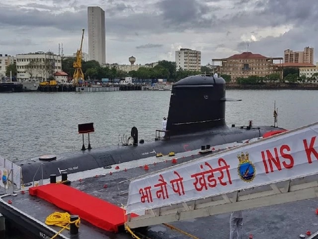 ins khanderi second scorpene submarine new power of indian navy ਹੁਣ ਦੁਸ਼ਮਣਾਂ ਦੀ ਖੈਰ ਨਹੀਂ, ਭਾਰਤੀ ਜਲ ਸੈਨਾ ਦੇ ਬੇੜੇ 'ਚ ਸ਼ਾਮਲ ਹੋਈ ਤਾਕਤਵਰ ਪਣਡੁੱਬੀ