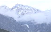 ਗੁਆਂਢੀ ਸੂਬੇ \'ਚ ਬਰਫ਼ਬਾਰੀ, ਮੌਸਮ ਨੇ ਬਦਲਿਆ ਮਿਜਾਜ਼