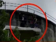 ਇਨਸਾਫ ਲਈ ਟੈਂਕੀ ‘ਤੇ ਚੜਿਆ ਪੂਰਾ ਪਰਿਵਾਰ, ਮੁੱਖ ਮੰਤਰੀ ਨੂੰ ਮੌਕੇ ‘ਤੇ ਬੁਲਾਉਣ ਦੀ ਮੰਗ