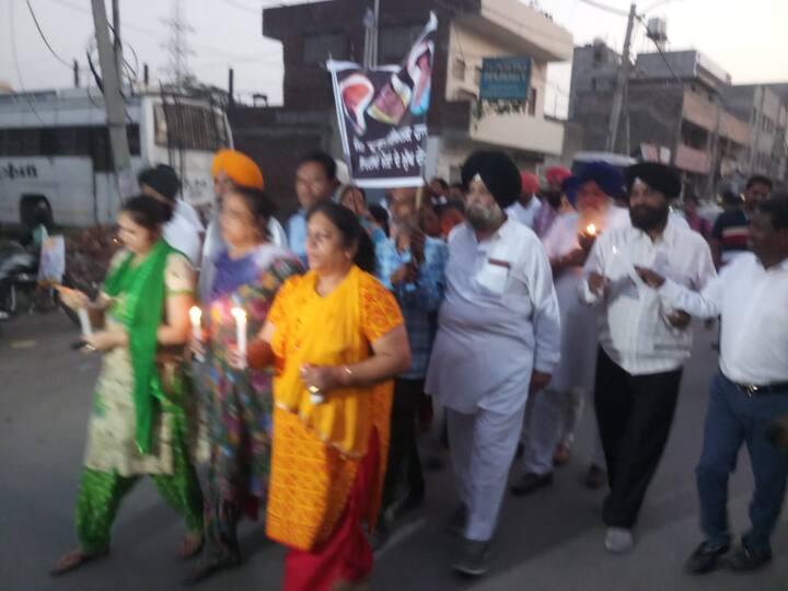 ਵੇਖੋ ਤਸਵੀਰਾਂ।
