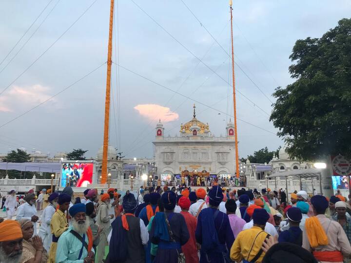 ਤਖ਼ਤ ਅਬਚਲ ਸ੍ਰੀ ਹਜ਼ੂਰ ਅਬਿਚਲ ਨਗਰ ਸਾਹਿਬ, ਨਾਂਦੇੜ ਵਿਖੇ ਦੁਸਹਿਰੇ ਦੀਆਂ ਖ਼ਾਸ ਰੌਣਕਾਂ ਵੇਖਣ ਨੂੰ ਮਿਲ ਰਹੀਆਂ ਹਨ। 