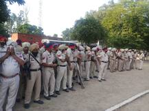 ਅਲਰਟ ਪਿੱਛੋਂ ਬਟਾਲਾ ਪਹੁੰਚੀ ਵੱਖ-ਵੱਖ ਜ਼ਿਲ੍ਹਿਆਂ ਦੀ ਪੁਲਿਸ, ਬਾਰਡਰ ਜ਼ੋਨ ਦੀ ਪੁਲਿਸ ਹੋਈ ਚੌਕਸ