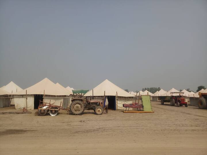 ਨਵੰਬਰ ਮਹੀਨੇ ਵਿੱਚ ਸਰਦੀਆਂ ਦਾ ਮੌਸਮ ਹੁੰਦਾ ਹੈ ਤੇ ਇਸ ਨੂੰ ਧਿਆਨ ਵਿੱਚ ਰੱਖਦੇ ਹੋਏ ਸਰਕਾਰ ਵੱਲੋਂ ਬਕਾਇਦਾ ਤੌਰ 'ਤੇ ਗਰਮ ਬਿਸਤਰਿਆਂ ਦਾ ਪ੍ਰਬੰਧ ਵੀ ਕੀਤਾ ਜਾ ਰਿਹਾ ਹੈ।