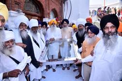 1984 ਵੇਲੇ ਸ੍ਰੀ ਅਕਾਲ ਤਖ਼ਤ ਸਾਹਿਬ 'ਤੇ ਹੋਏ ਹਮਲੇ ਦੌਰਾਨ ਗੋਲ਼ੀਆਂ ਦੇ ਨਿਸ਼ਾਨ ਸਾਂਭੇਗੀ SGPC, ਭੂਰੀਵਾਲਿਆਂ ਨੂੰ ਦਿੱਤੀ ਸੇਵਾ