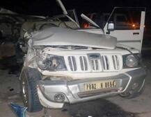 ਬਰਾਤੀਆਂ ਨਾਲ ਭਰੀ ਗੱਡੀ ਨੂੰ ਤੇਜ਼ ਰਫਤਾਰ ਬੱਸ ਨੇ ਮਾਰੀ ਟੱਕਰ, ਚਾਰ ਦੀ ਮੌਤ ਪੰਜ ਗੰਭੀਰ ਜ਼ਖ਼ਮੀ