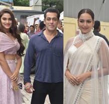 ‘ਦਬੰਗ-3’ ਦੇ ਟ੍ਰੇਲਰ ਲਾਂਚ ਮੌਕੇ ਪਿੰਕ ਡ੍ਰੈੱਸ ‘ਚ ਪਹੁੰਚੀ ਸਈ, ਸਲਮਾਨ ਨਾਲ ਦਿੱਤੇ ਪੋਜ਼