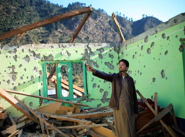Ceasefire-violations-by-pakistan-army-in-machail-sector-of-kupwara ਪਾਕਿ ਨੇ ਫੇਰ ਕੀਤਾ ਸੀਜ਼ਫਾਈਰ ਦਾ ਉਲੰਘਣ, ਗੋਲੀਬਾਰੀ ‘ਚ ਇੱਕ ਨਾਗਰਿਕ ਦੀ ਮੌਤ ਸੱਤ ਜ਼ਖ਼ਮੀ