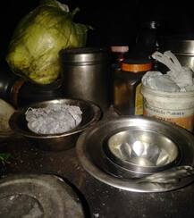 ਚੰਡੀਗੜ੍ਹ \'ਚ CFSL ਦੀ ਇਮਾਰਤ ਹੇਠੋਂ ਮਿਲੇ ਬੰਕਰ ਦੀਆਂ ਤਸਵੀਰਾਂ, ਦੇਸੀ ਕੱਟੇ ਸਮੇਤ ਕਈ ਤਰ੍ਹਾਂ ਦੇ ਸਾਮਾਨ ਬਰਾਮਦ