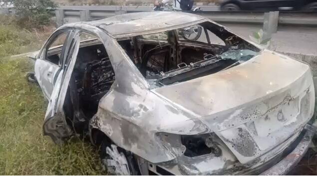 ਕਾਰ ਲੱਗਣ ਦਾ ਕਾਰਨ ਸ਼ਾਰਟ ਸਰਕਟ ਦੱਸਿਆ ਜਾ ਰਿਹਾ ਹੈ।