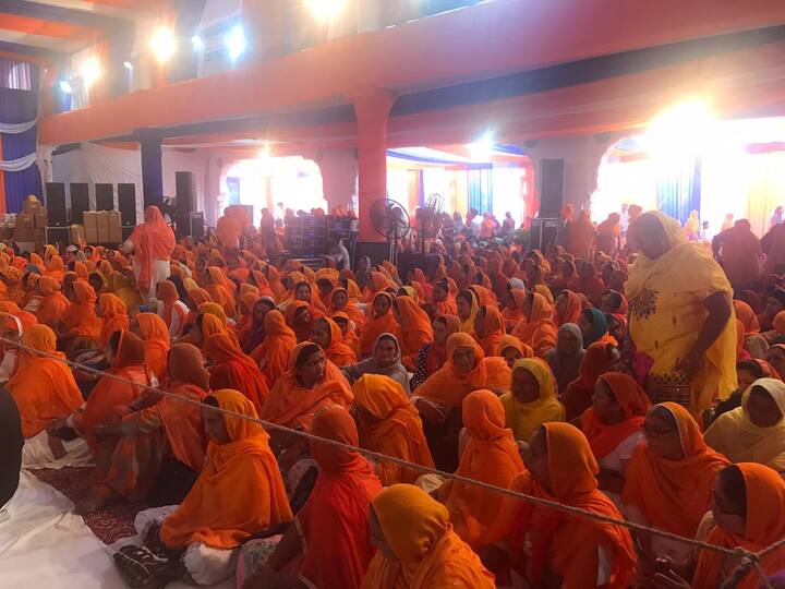 ਗੁਰਪੁਰਬ ਦੇ ਮੱਦੇਨਜ਼ਰ ਗੁਰਦੁਆਰਾ ਬੇਰ ਸਾਹਿਬ ਵਿਖੇ ਸੰਗਤ ਦਾ ਸੈਲਾਬ ਆਇਆ।