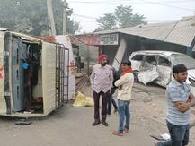 ਪਰਾਲੀ ਦੇ ਧੂੰਏ ਦਾ ਕਹਿਰ: ਪਲ ਭਰ \'ਚ ਗਈਆਂ ਚਾਰ ਜਾਨਾਂ, ਤਬਾਹ ਹੋਈ ਇਨੋਵਾ