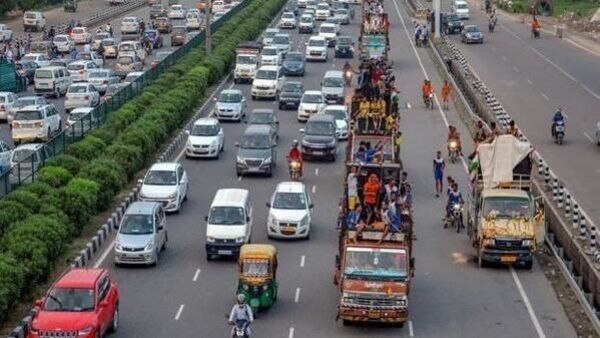 Guru Nanak Jayanti: No odd-even restrictions in Delhi today ਸਿੱਖਾਂ ਦੀ ਅਪੀਲ ਮਗਰੋਂ ਕੇਜਰੀਵਾਲ ਨੇ ਦਿੱਤੀ ਖੁੱਲ੍ਹ