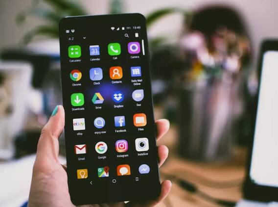 ਇਨ੍ਹਾਂ ਐਪਸ ਨੂੰ ਆਪਣੇ ਫੋਨ 'ਚੋਂ ਜਲਦੀ ਕਰ ਦਿਓ ਡਿਲੀਟ