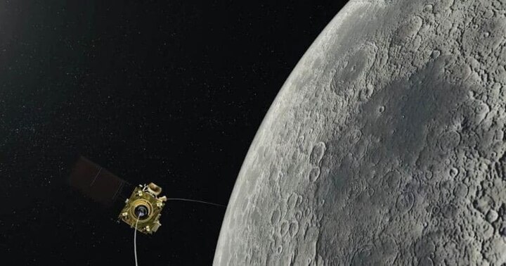 Chandrayaan 2 sent 3d image of moon isro released ‘ਚੰਦਰਯਾਨ-2’ ਨੇ ਭੇਜੀ ਚੰਦ ਦੀ ਇਹ ਖੂਬਸੂਰਤ ਤਸਵੀਰ, ਇਸਰੋ ਨੇ ਕੀਤੀ ਸ਼ੇਅਰ